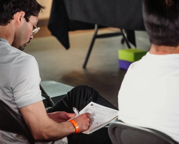 Étiquette adhésive : simplifiez la personnalisation de vos produits