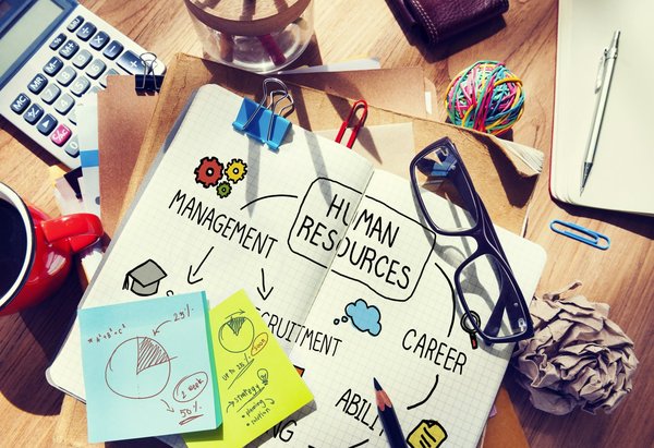 Réussir votre recrutement dans la vente : astuces clés à connaître