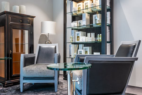 Les meilleures vitrines pour exposer vos trésors de collection